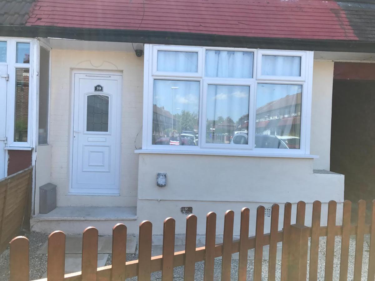 Rosewood Lodgings Special Offer For Student On Long Stay Manchester Exterior foto